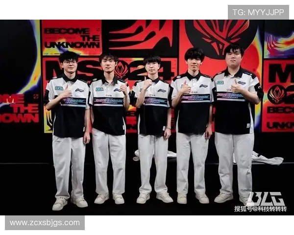 BLG战队在冠军杯积分榜中以88分稳居第一名,展现强大实力 BLG战队在冠军杯积分榜中以88分稳居第一名,展现强大实力