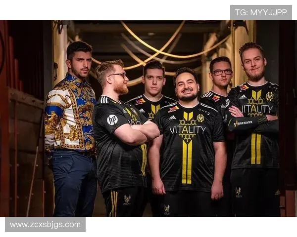 英雄联盟最新战队排名揭晓V5强势领跑TOP10榜单分析