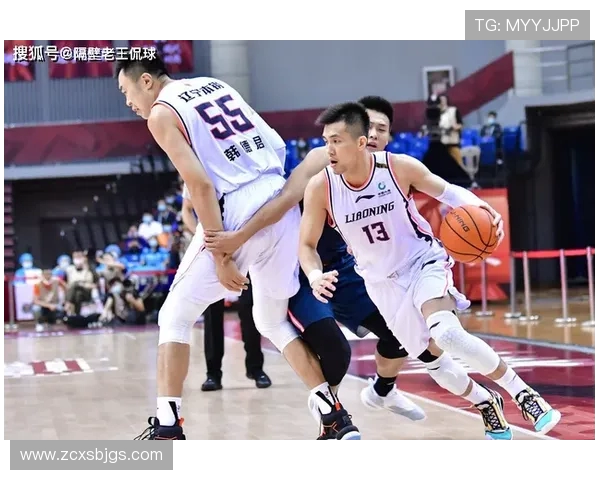 重庆篮球队与广州篮球队赛后战术分析与复盘探讨